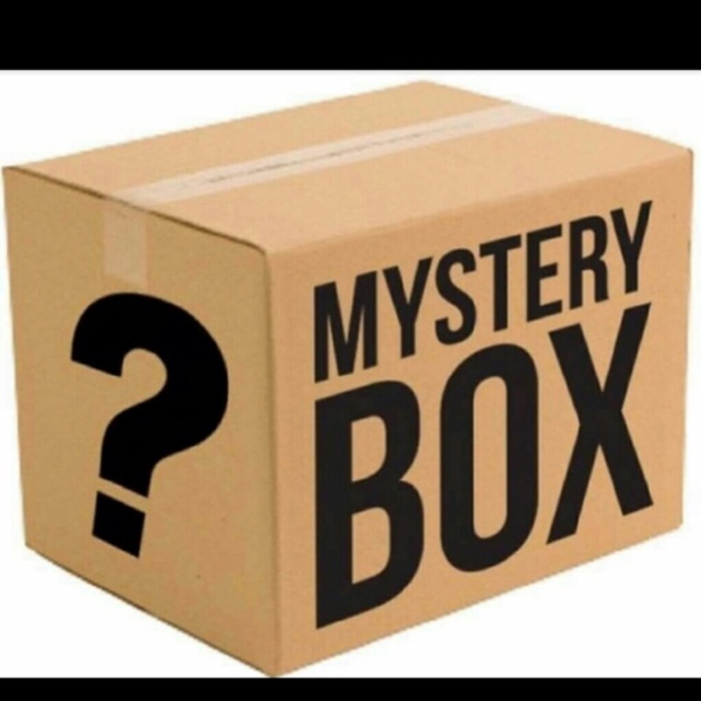 Mystery box for women’s clothes!